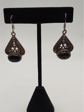Vintage Sterling Silver Black Onyx Filigree Dangle Earrings
